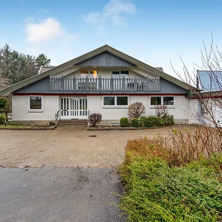 Stilla - 19km From The Sea By Interhome Vakantiehuis *