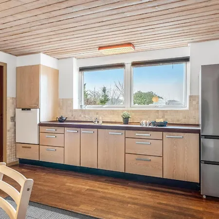 Stilla - 19km From The Sea By Interhome